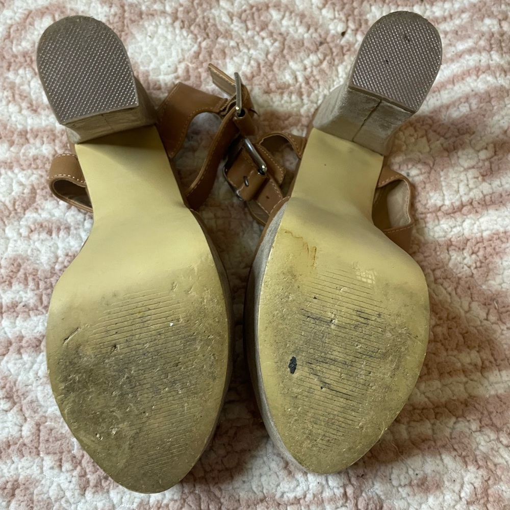 Steve Madden platform heels - Picture 4 of 5